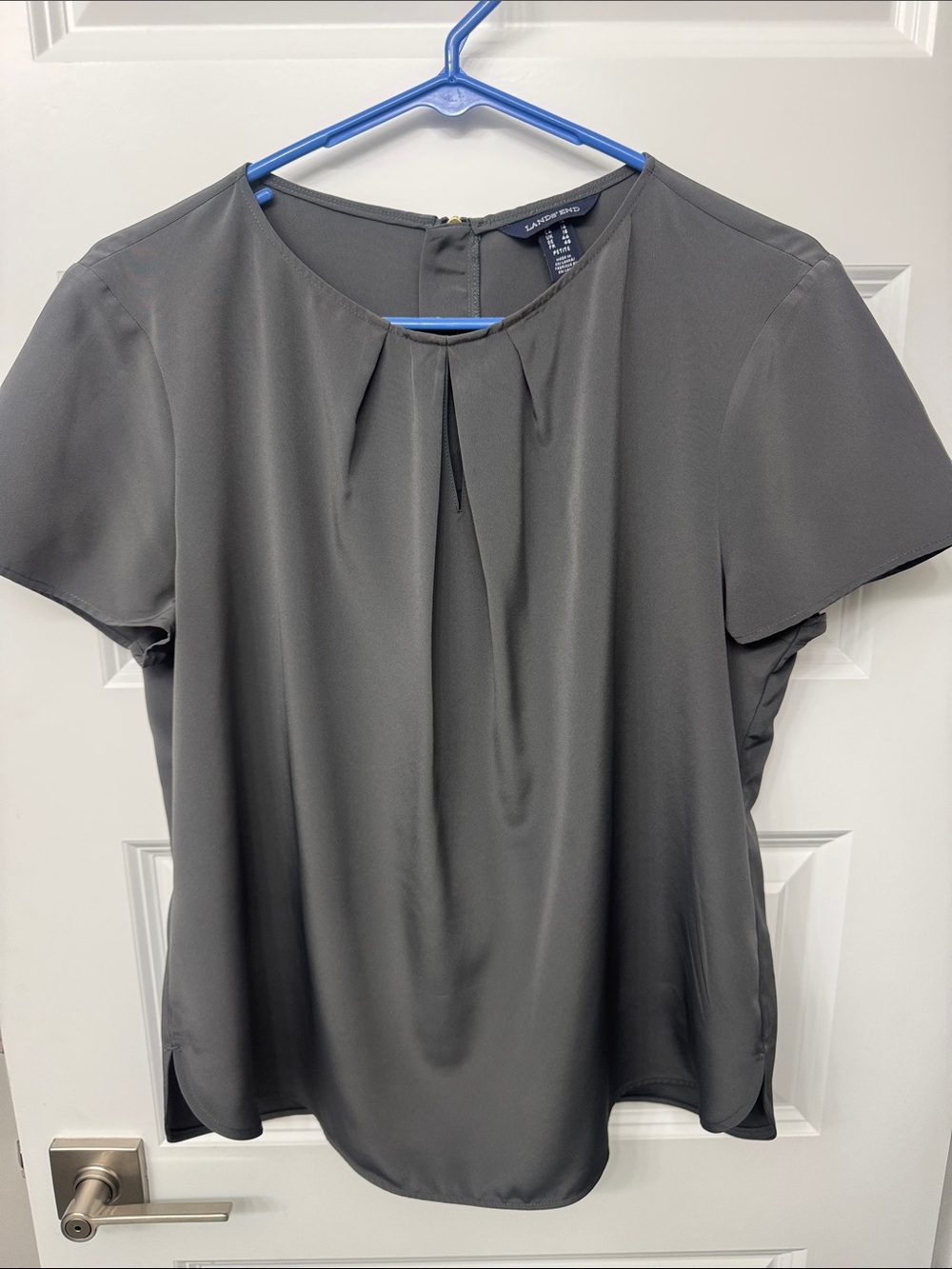 Lands' End Gray Pleated Short Sleeve Blouse